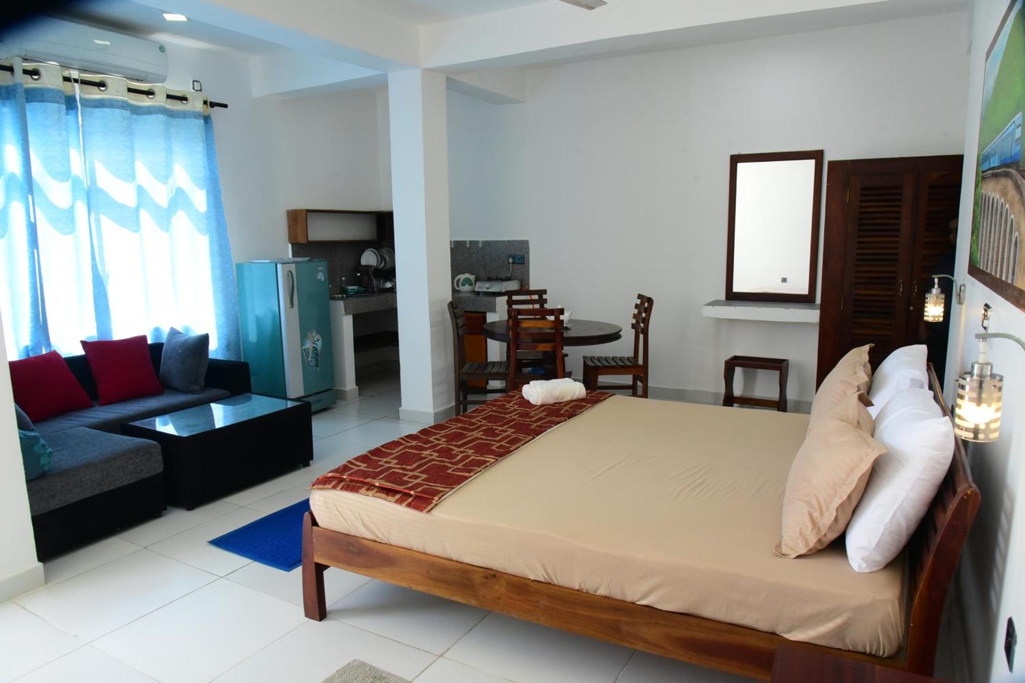 Hotel Happy Tuna Hikkaduwa Bagian luar foto