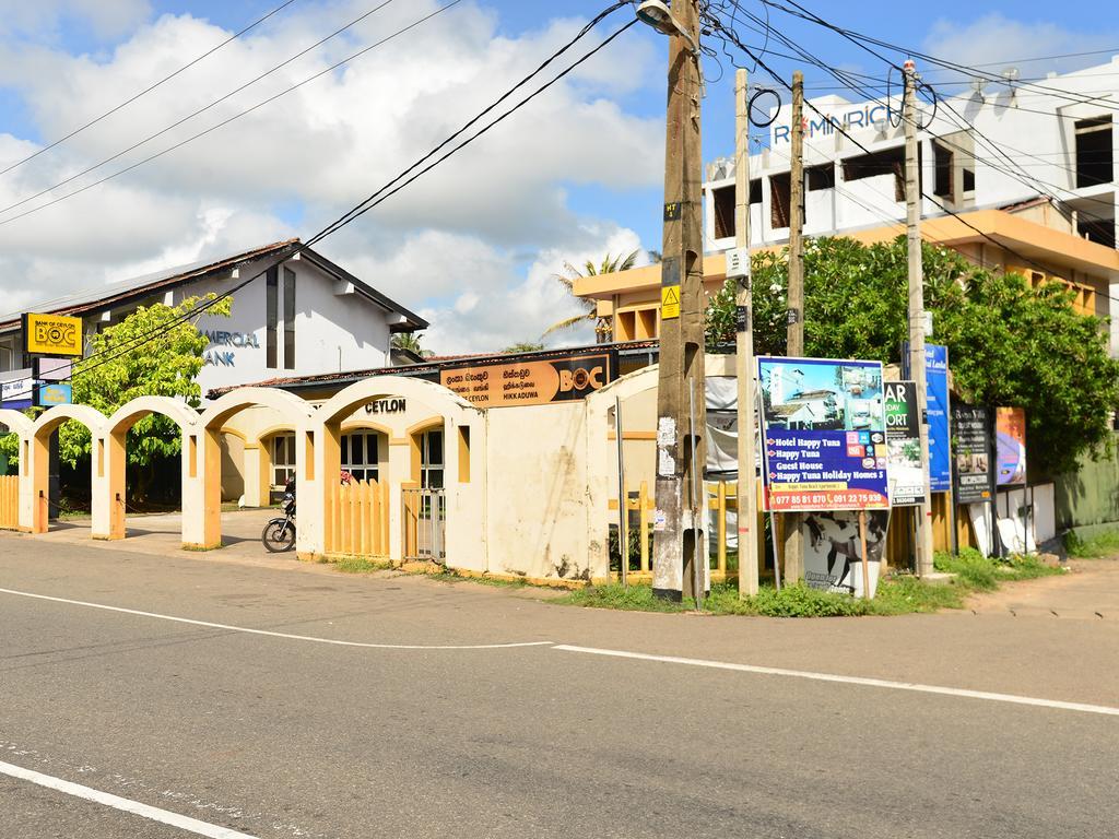 Hotel Happy Tuna Hikkaduwa Bagian luar foto